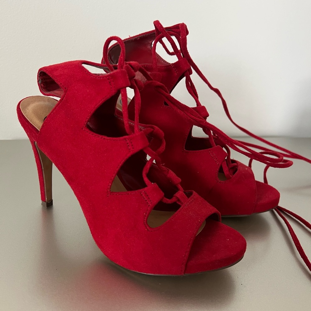 Elegant Red Lace-Up Heels